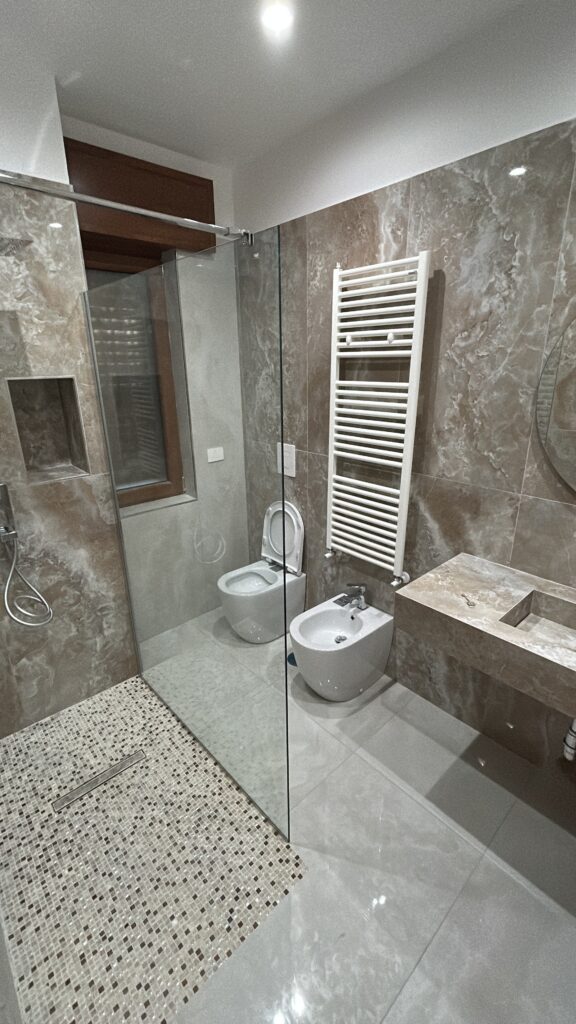 rifacimento bagno a napoli